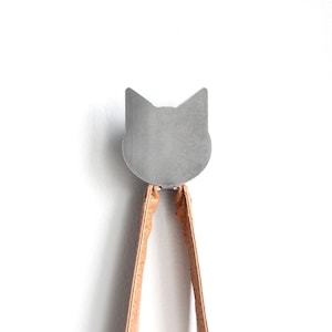 Cat Wall Hook  |  cat lover paw print wall hook pet leash hanger home organizer gift stocking stuffer gift useful gifts home organization