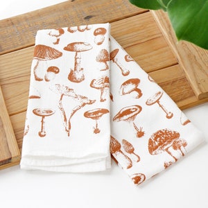 Pano de prato com padrão de cogumelo | Toalha de chá cottagecore com saco de farinha de cogumelo, pano de prato de cozinha, toalha de papel reutilizável para jardim