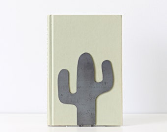 Metal Cactus Bookend  |  cactus home decor modern bookend metal bookend rustic southwestern style bookshelf decor