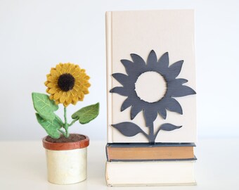 Sunflower Bookend  | sunflower bookend flower lover floral home decor bookcase organization book shelf gift for her