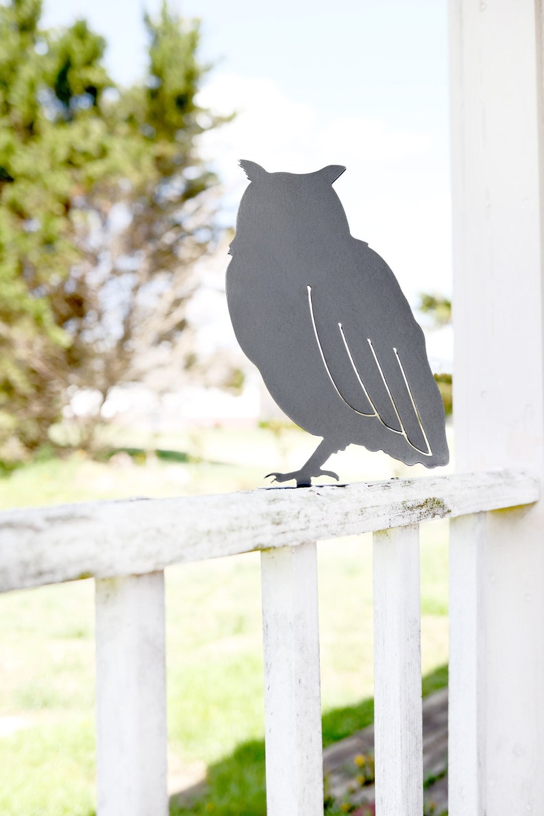 Steel Owl statue for outdoor garden decor