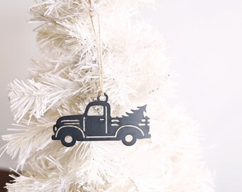 Farm Truck Christmas Tree Ornament | Metal Holiday Decoration Vintage Christmas Gift Rustic Farmhouse Home Decor Christmas Tree Ornament