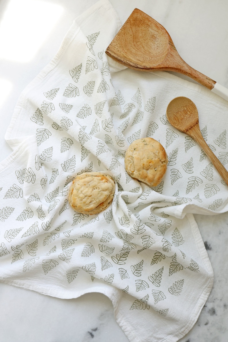 Fern Fronds Pattern Tea Towel Set of 2 botanical flour sack towel dish towel kitchen hand towel floral cottagecore kitchen hostess gift image 6