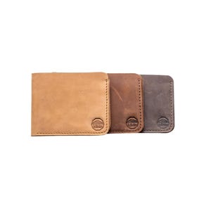 Cartera de cuero hecha a mano para hombre, billetera de cuero genuino marrón, compacta, duradera, con dos bolsillos, ranuras rústicas para tarjetas, regalos únicos para él