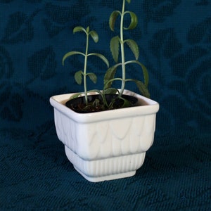 Unusual white Haeger 243 - ceramic Haeger - ceramic planter - off white - Haeger 243 - ceramic pot - white pot - white planter - boho