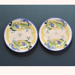 Pair of bird plates - Handpainted Japanese plates