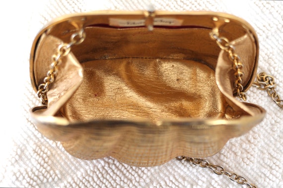 The Elaine Shop Gold shell clasp bag - Clam purse… - image 3