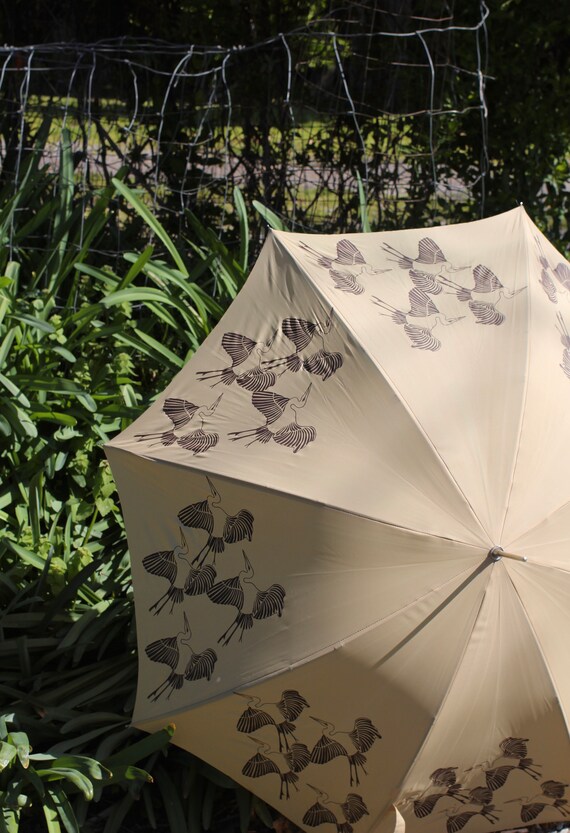 vintage inspired rain umbrella Wooden shaft and handle. Large 70s style geometric print canopy The Zeta