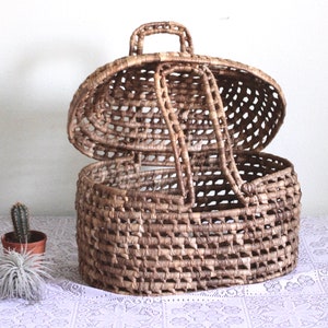 Unusual basket - Large basket - handle basket - picnic basket - basket with lid - storage basket - woven basket - basket gift - picnic gift