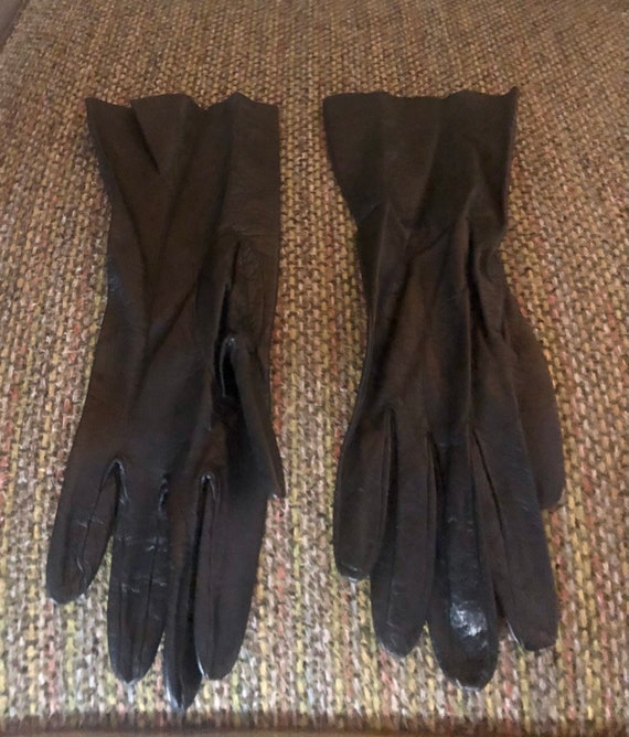 Women’s Christian Dior mid Arm Leather Gloves - image 1