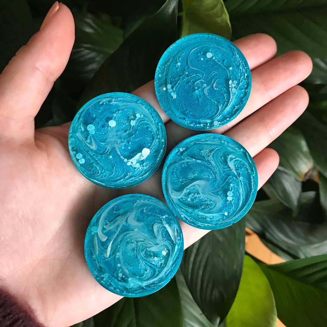 Multicolor Handmade Resin Circle Set, Fridge Art, Alcohol Ink