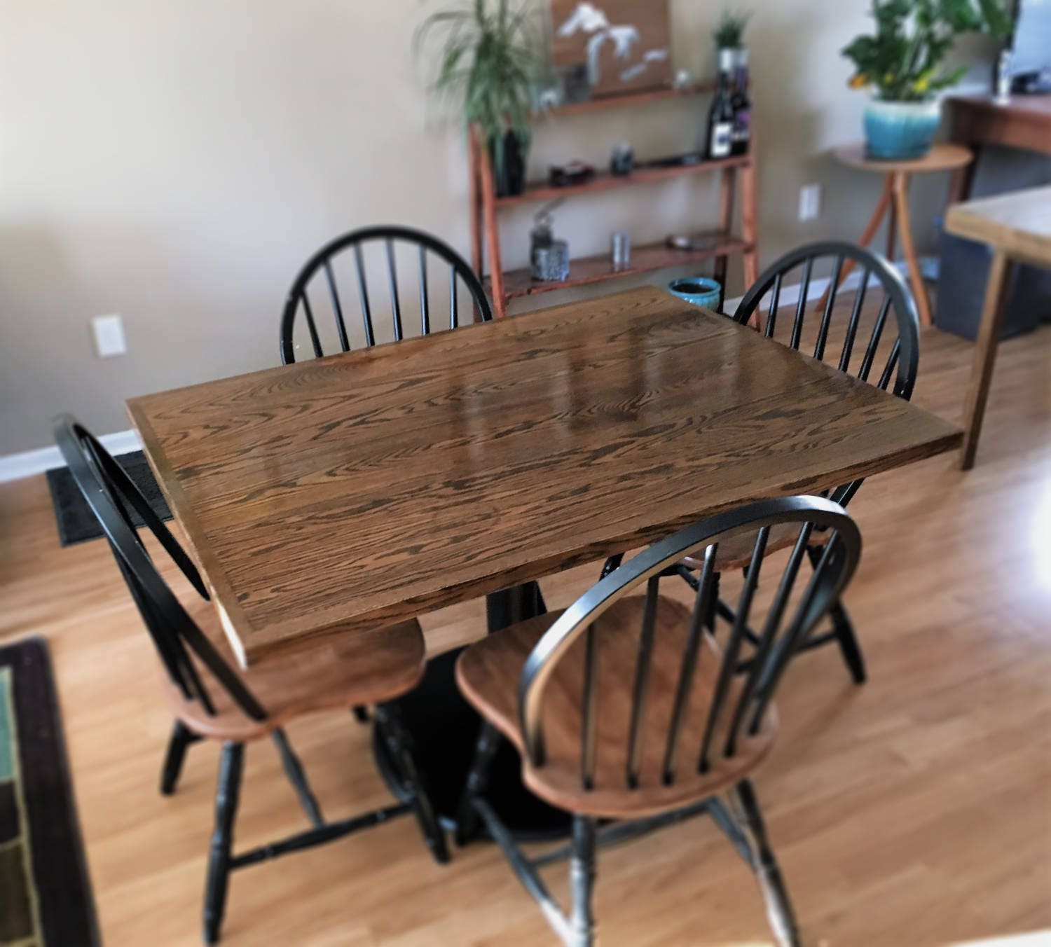 Pedestal Dining Table Red Oak Hardwood 50