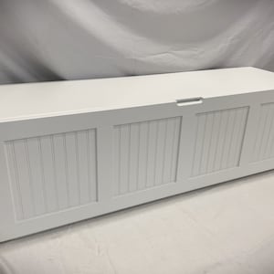 Cottage-style Storage Bench / Window Bench / Top-opening Banquette Bench / Blanket Chest