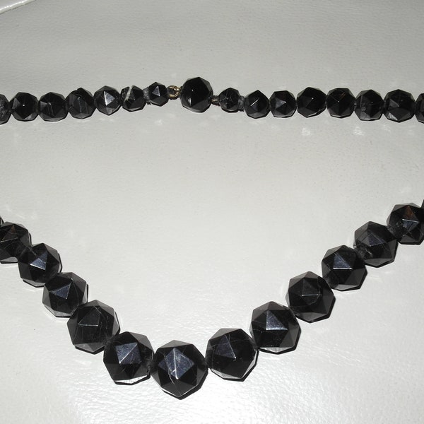 Victorian Whitby Jet Necklace - Mourning Jewellery - 63,3g