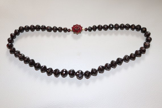 Victorian Faceted Carbuncle Garnet Necklace - Anti