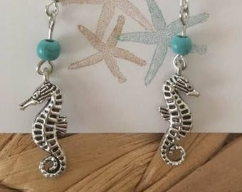 Seahorse turquoise bead Drop Earrings,Coastal Earrings,Sealife Earrings, Seahorse lovers,Coastal Jewerly,Seahorse Dangle Earrings