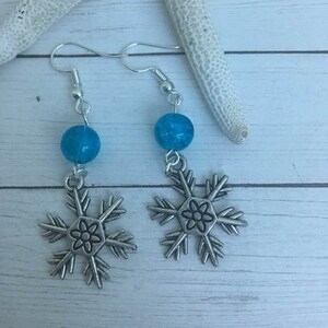 Snowflake Dangle Earrings, Snowflake Earrings, Christmas Jewelry,Christmas Earrings, Seasonal Earrings,Snow Flakes,Blue SnowFlake Earrings