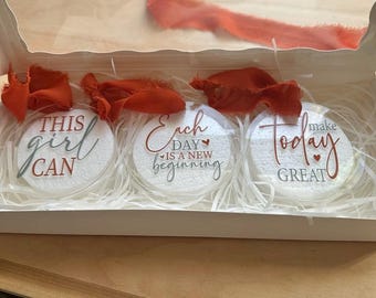 Inspirational Ornament Gift Set, Acrylic Ornament Boxed Set,Encouragment,Motivation,Self-Confidence,Poise,Assertiveness,Positive Vibes