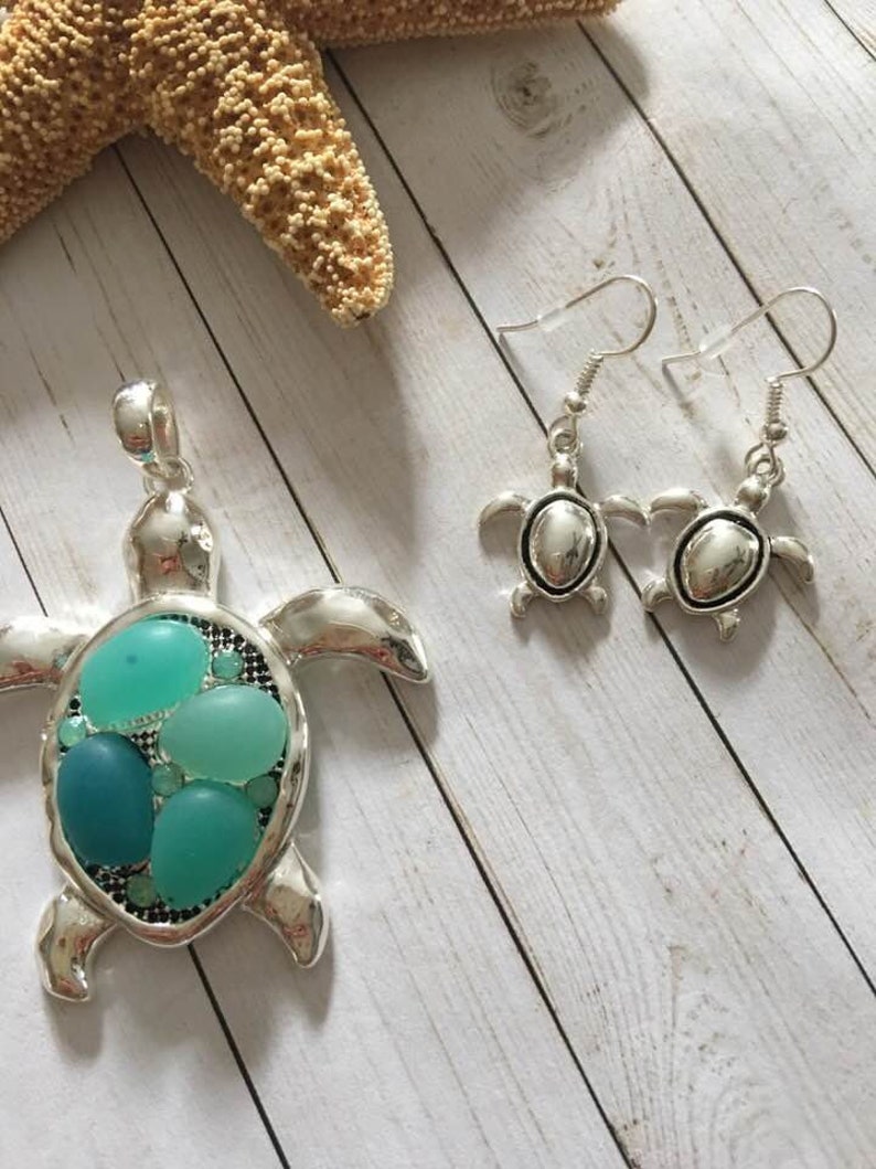 Sea Glass Turtle Pendant Set,Seachangeables,Sea Turtle Pendant Set,Sea Turtle Earrings Sea Glass Pendant,