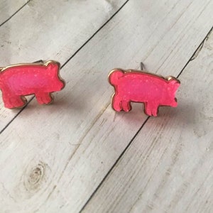 Druzy Pig Studs,Pig Earrings,Piggy Earrings,Pig Lovers,Swine Studs,Piglet,Boar,Pigs,Farm Earrings,Animal,Farm Animal Earrings,Pink Pig Studs