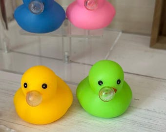 Pink Rubber Duck Dashboard Ornament: Bubble Gum Blowing Jeeper Accessory