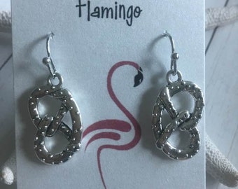 Pretzel Earrings,Silver Pretzel Earrings,Oktoberfest jewelry,Snack Food Earrings,Foodie Earrings,Pretzel loops,Pretzel Baker Gift,Pretzels
