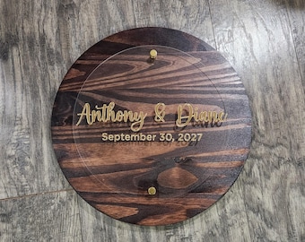 Round Floating Acrylic Wedding Sign – Mirror Gold/Silver Raised Copy, Standoff Mount