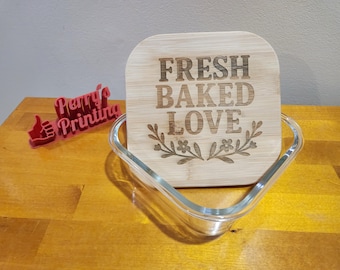 Housewarming Gift Dish for Baked Goods - Cookies Brownies 37 oz. Square Glass Container with Bamboo Lid  - Laser Engraved - Custom