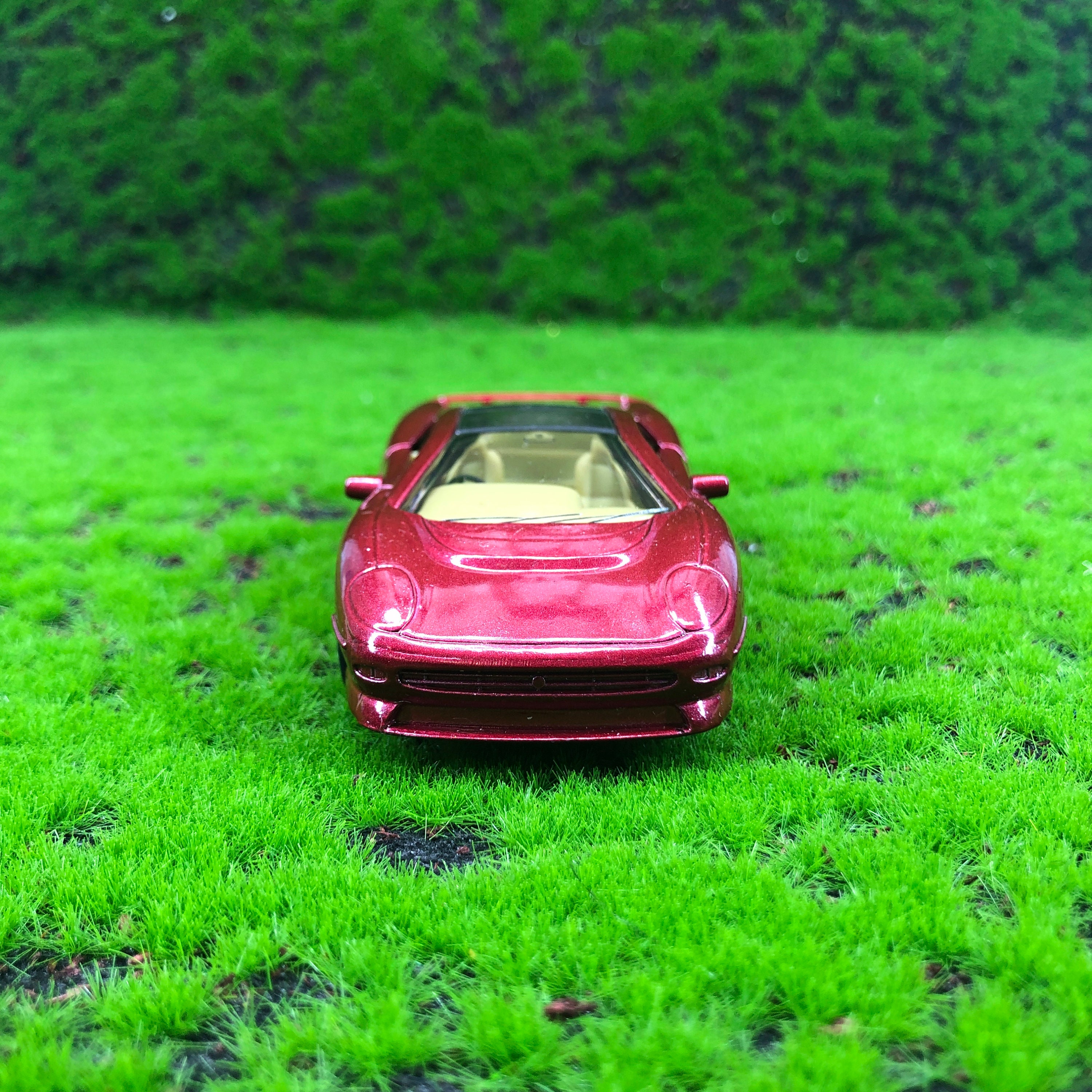 MAJORETTE FRANCE PORSCHE 924 rouge ech 1/60 réf 247 bon état EUR 3,40
