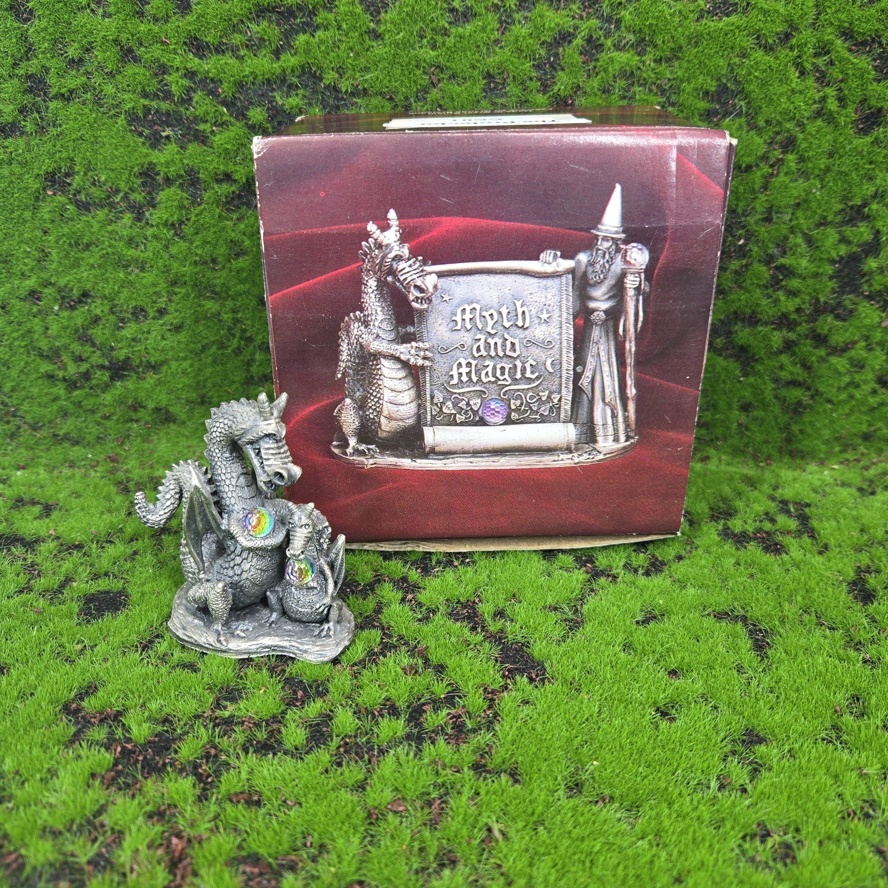 CC01 Tudor Mint the Protector Myth & Magic Pewter Crystal