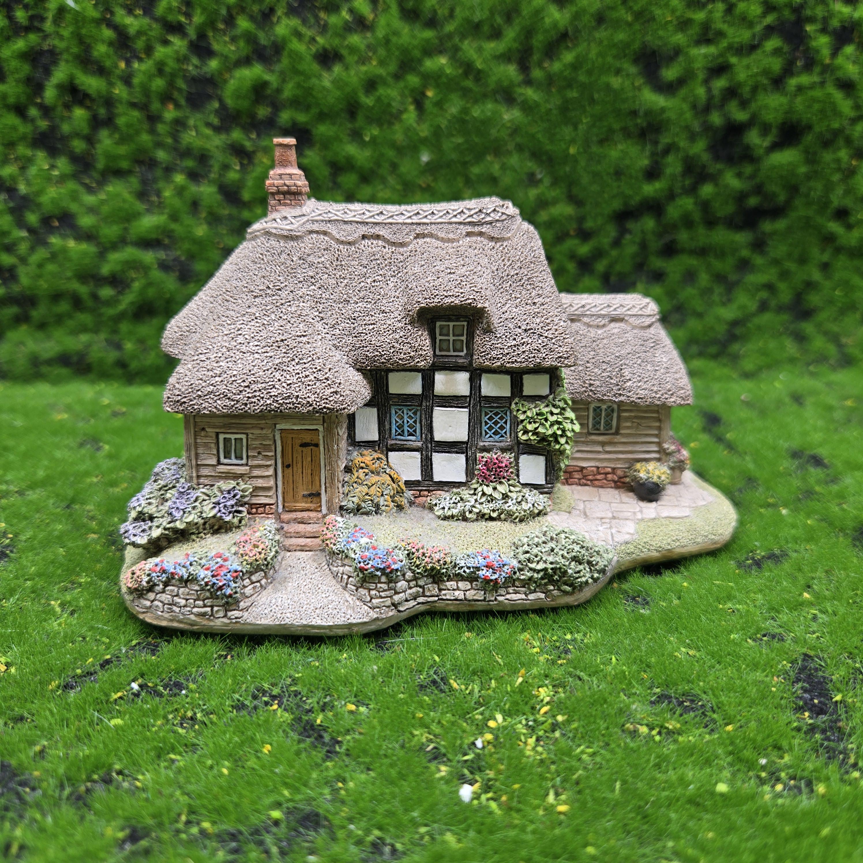 Lilliput Lane Foxglove Field Rooms Cottage Boxed Collectors Club