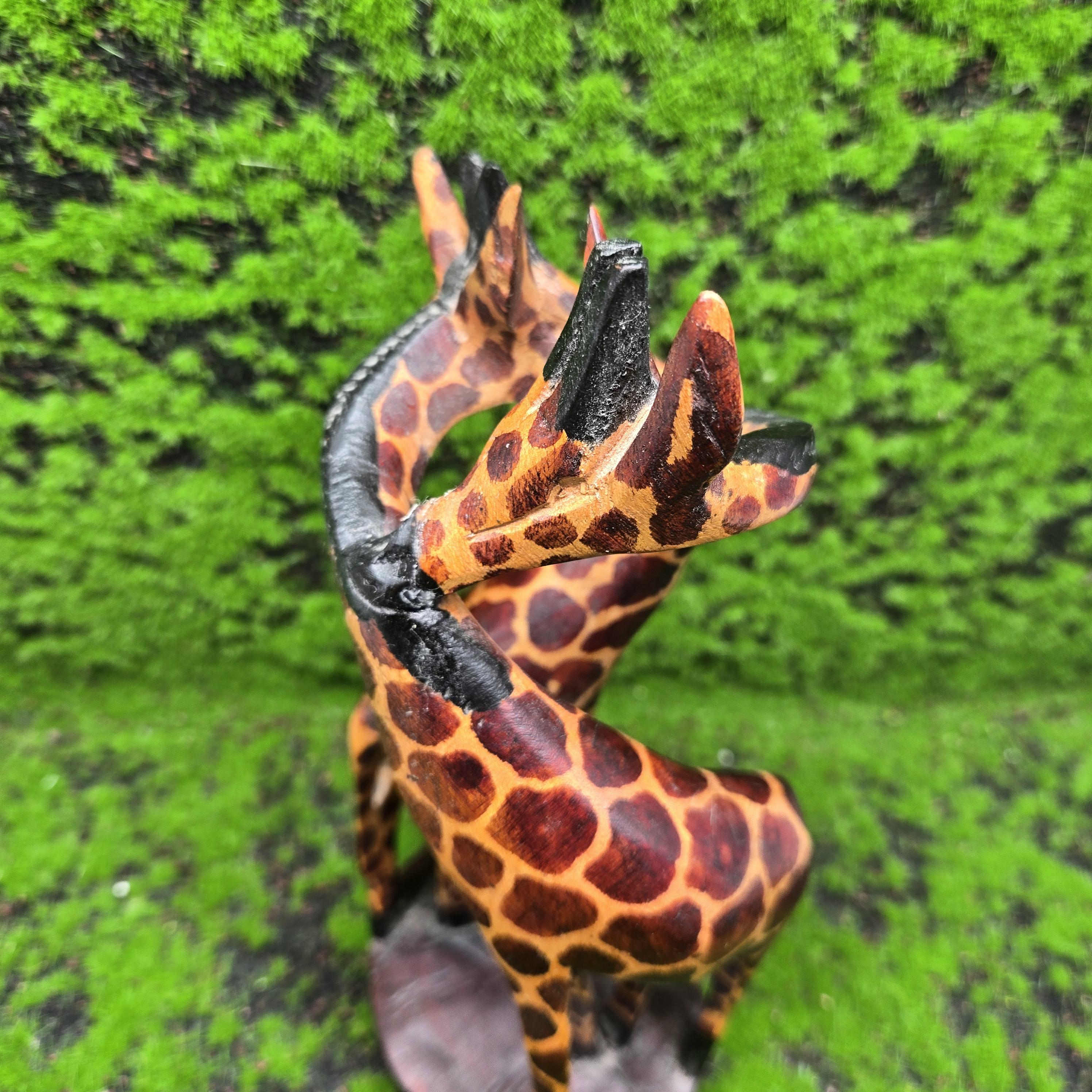 木製キリン 22 cm 手彫り ケニア 大型置物 装飾 彫像 B3 - Etsy 日本