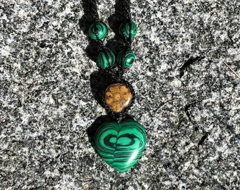 Ayahuasca Crystal Necklace, Malachite Crystal Jewelry, Ayahuasca, Malachite Necklace, Heart Necklace, Ceremonial Jewelry, Twin Flames,