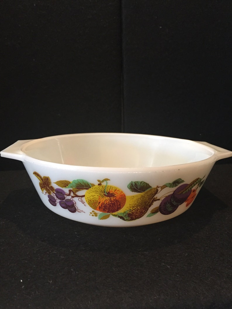 Vintage JAJ Pyrex dish Kent Orchard print Casserole dish Oven to table dish Vintage Pyrex 1970 Cookware Ovenware