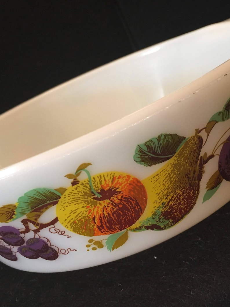 Vintage JAJ Pyrex dish Kent Orchard print Casserole dish Oven to table dish Vintage Pyrex 1970 Cookware Ovenware