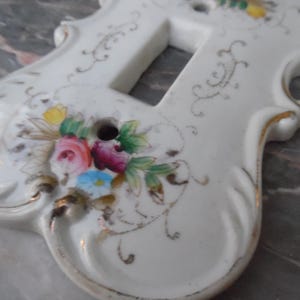 Pretty porcelain
