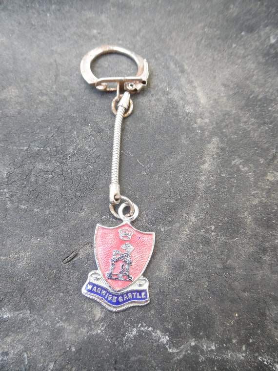 Castle key chain - image 2