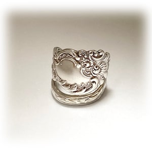 Art Nouveau Sea Serpent Spoon Ring, 1893 Columbia Pattern