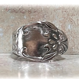 Vintage Daisy Löffel Ring - Upcycled Edelstahl, Größe 8