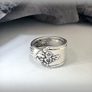 Sweet Briar Wrap Spoon Ring Upcycled Silverplate Spoon Ring, 1948, Floral, Band Ring, Choose Your Size