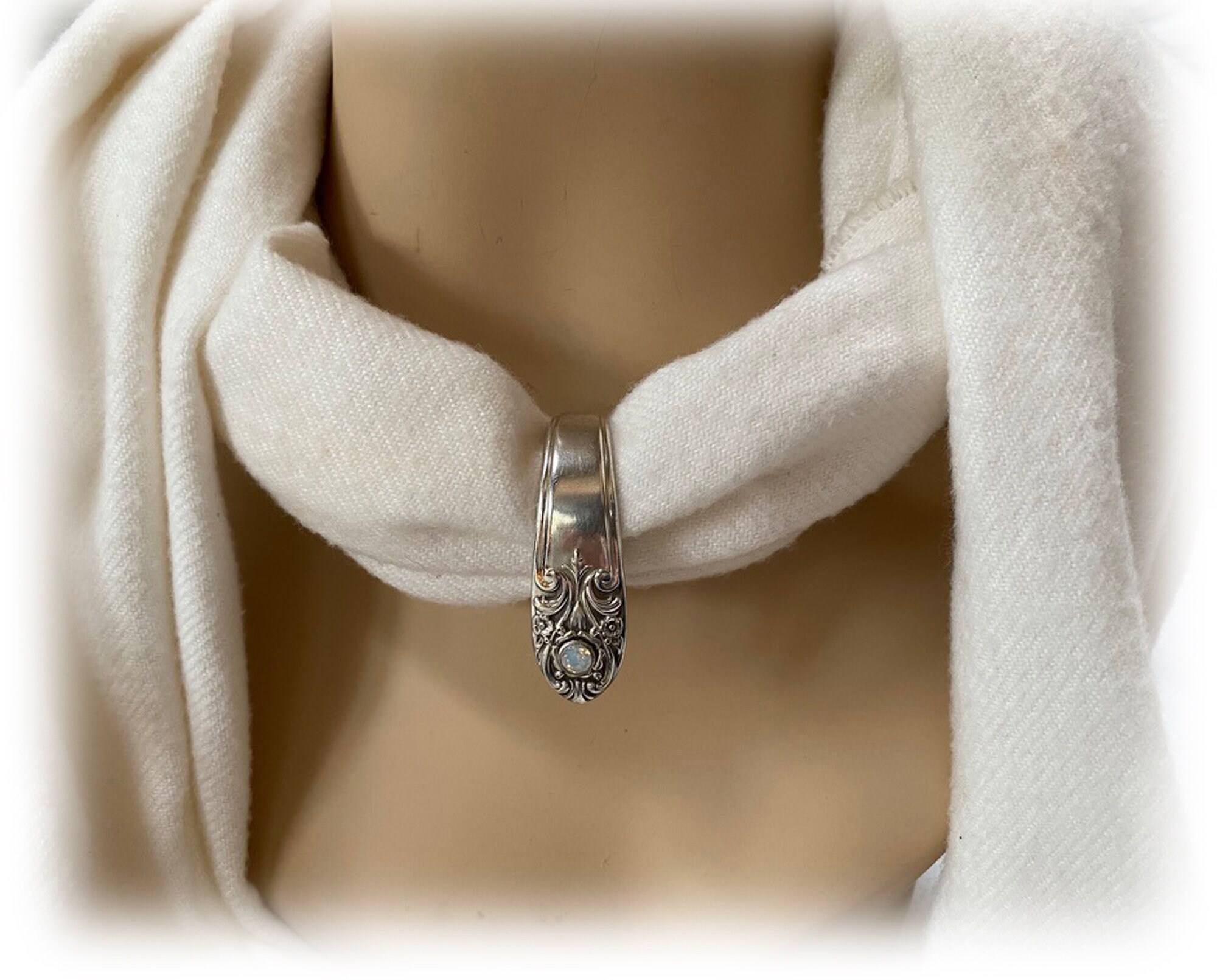 Silver Scarf Ring– Dora Nola