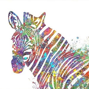 Puede incluir: Una pintura acuarela colorida de la cabeza y el cuello de una cebra. La cebra est&aacute; representada con un patr&oacute;n de rayas blancas y negras, con salpicaduras de color en toda la imagen. El fondo es blanco.