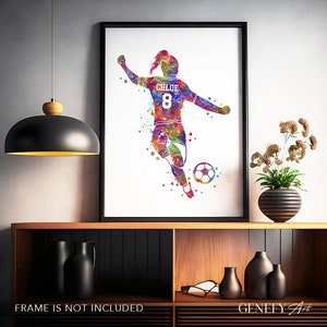 Personalisierte Fußballspielerin Aquarell Art Print Fußballspieler Poster Fußball Druck Sport Room Decor Fußball Art Decor Bild 2