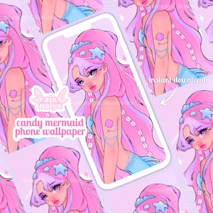 Op de afbeelding: Een digitale telefoonachtergrond met een illustratie van een snoepmeermin. Het kunstwerk toont een zeemeermin met roze en paars haar, versierd met schelpen en zeesterren. De tekst "candy mermaid phone wallpaper" is zichtbaar.