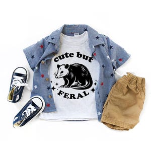 Cute but Feral SVG - DOWNLOAD INSTANTÂNEO - Camiseta infantil Possum - Arquivo de corte digital para qualquer impressora, Silhouette ou Cricut