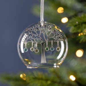 Glazen koepel kerstbal geboortesteen stamboom, gepersonaliseerde Swarovski geboortesteen kerstbal, geboortesteen stamboomcadeaus, kerstdecor