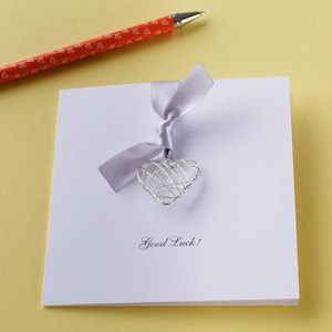 Carte cardiaque personnalisée Good Luck Wire