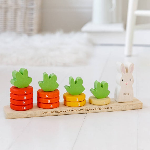 Jouet de carottes de comptage en bois personnalisé, cadeaux personnalisés  pour les enfants, jouets souvenirs sur mesure, cadeaux de premier