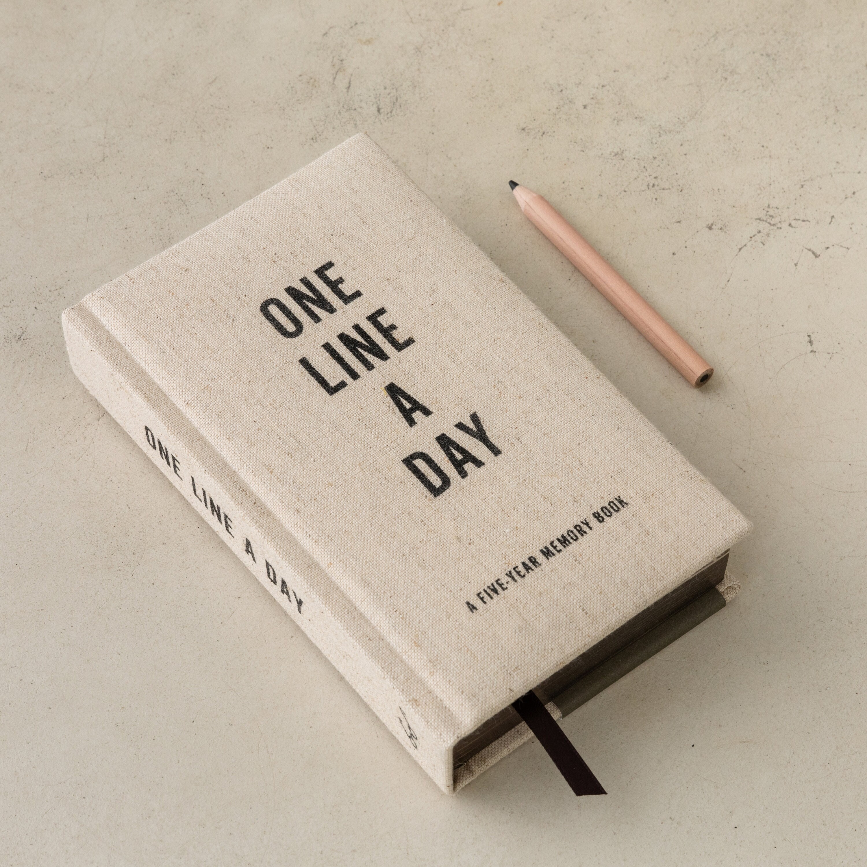 One Line A Day A Five Year Memory Book Birthday Gift for Her Etsy