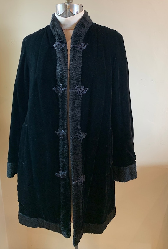 Black Faux Curly Lamb Reversible Evening Coat to V